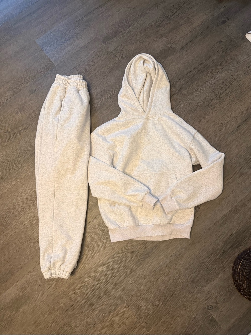 Comfrt Cozy Light Heather grey Hoodie & Jogger Set small